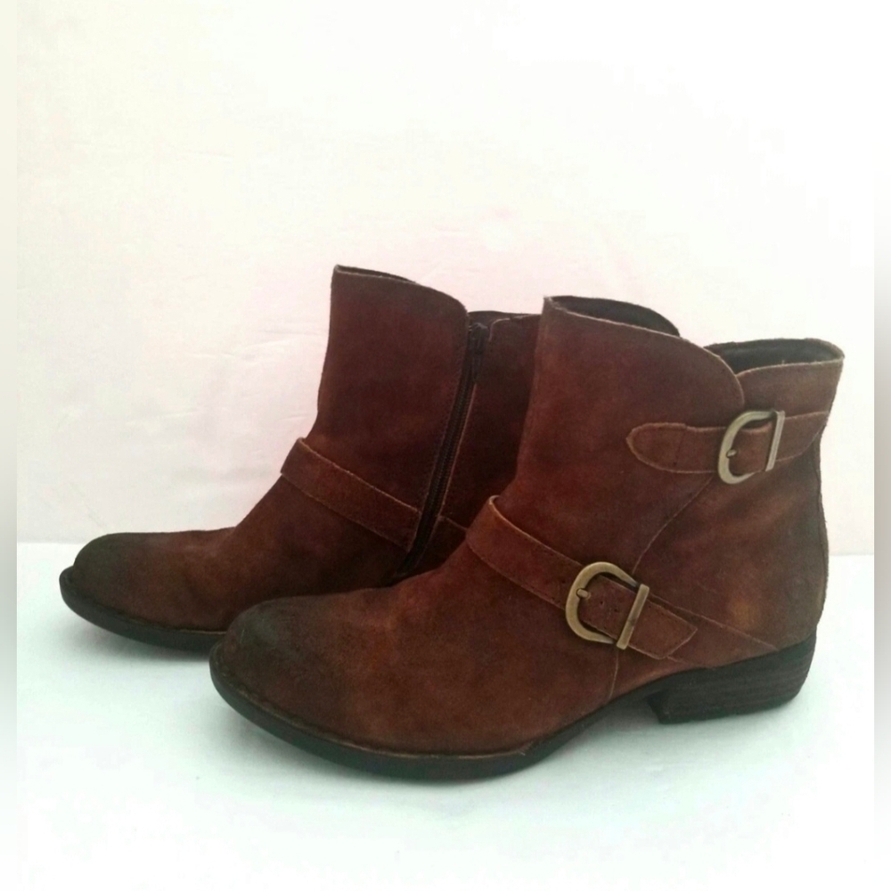 On Brown Tobacco Distressed Leather/Suede Sz 8.5M EUC